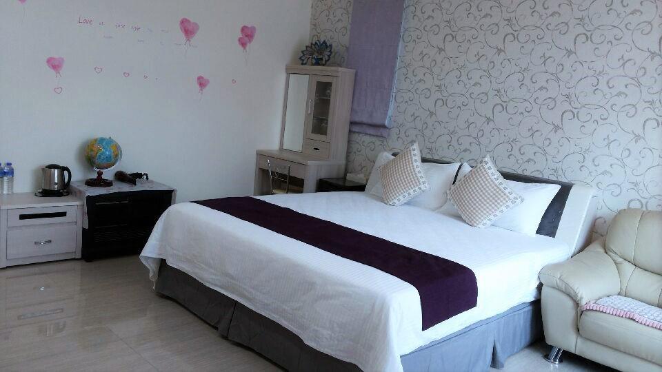 הואליין סיטי Xin Jing Zhan Homestay מראה חיצוני תמונה